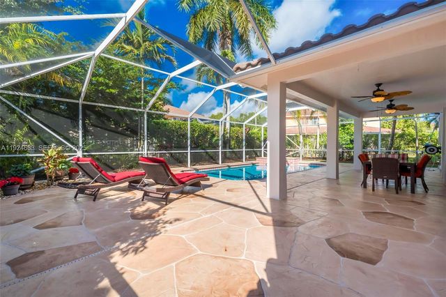 3835 Crestwood Cir, Weston, FL 33331