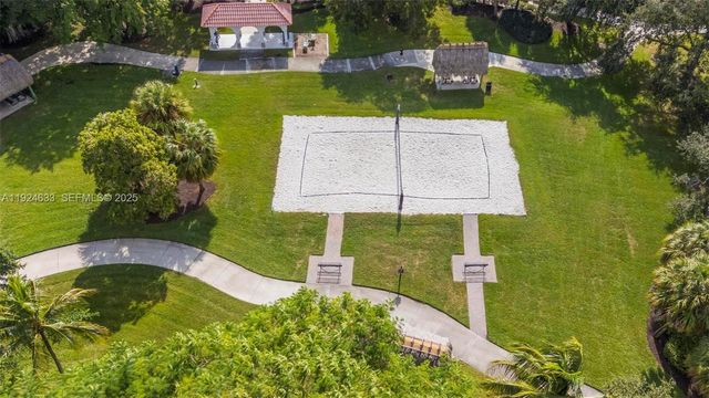 3835 Crestwood Cir, Weston, FL 33331