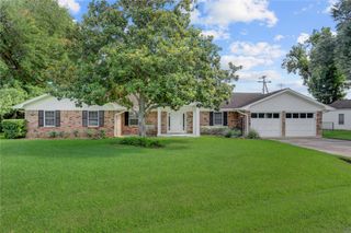 709 Bob-O-Link Lane, Wharton, TX 77488