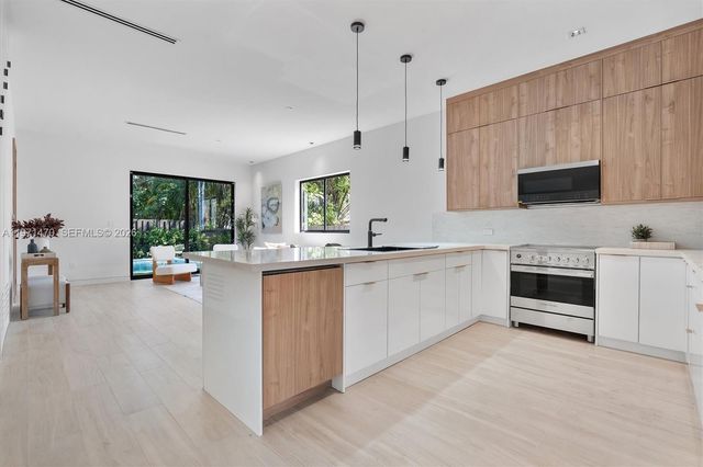 4715 N Miami Avenue, Miami, FL 33127
