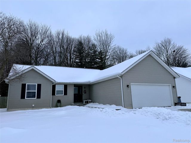 695 Bunce Avenue, Marysville, MI 48040