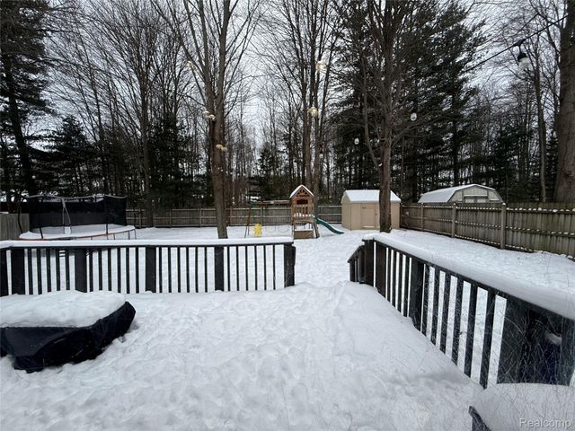 695 Bunce Avenue, Marysville, MI 48040