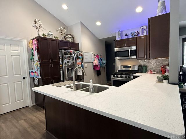 695 Bunce Avenue, Marysville, MI 48040