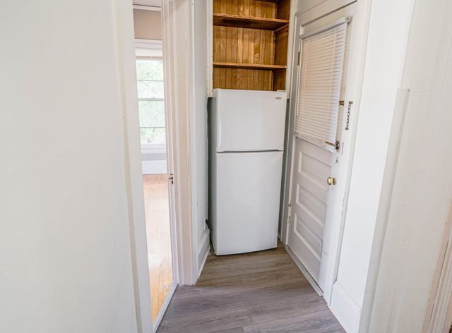 990 Grand Avenue, Saint Paul, MN 55105