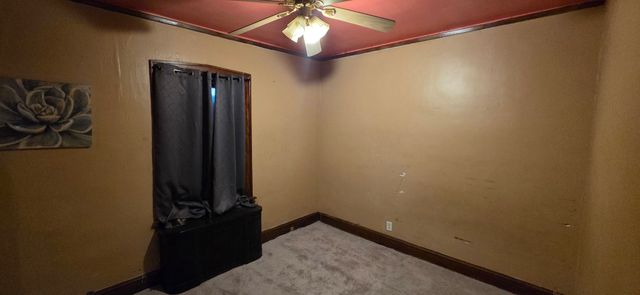8443 S Manistee Avenue, Chicago, IL 60617