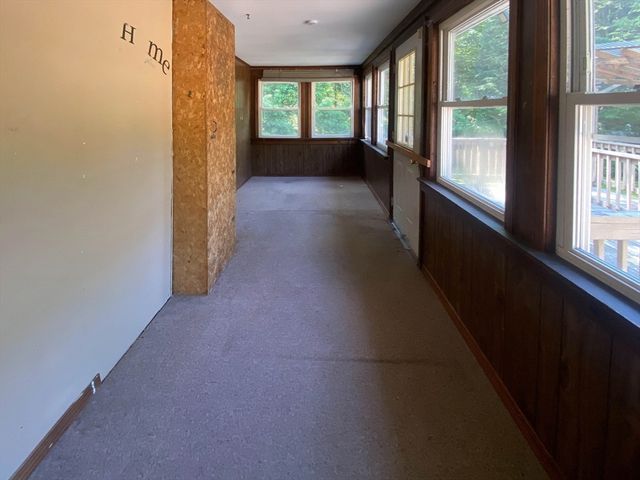 6 Oak Dr, Oxford, MA 01540
