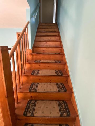 6 Oak Dr, Oxford, MA 01540