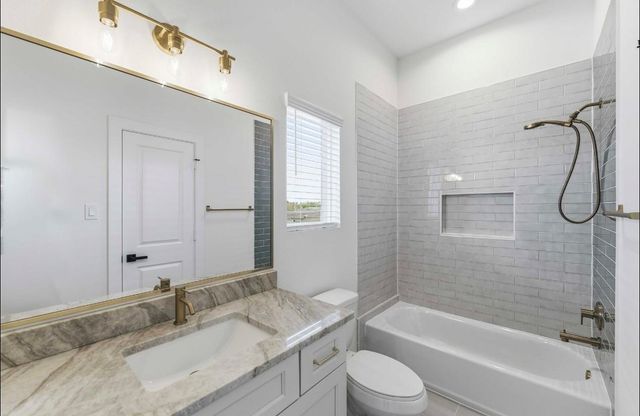 7809 Dyer St, Houston, TX 77088