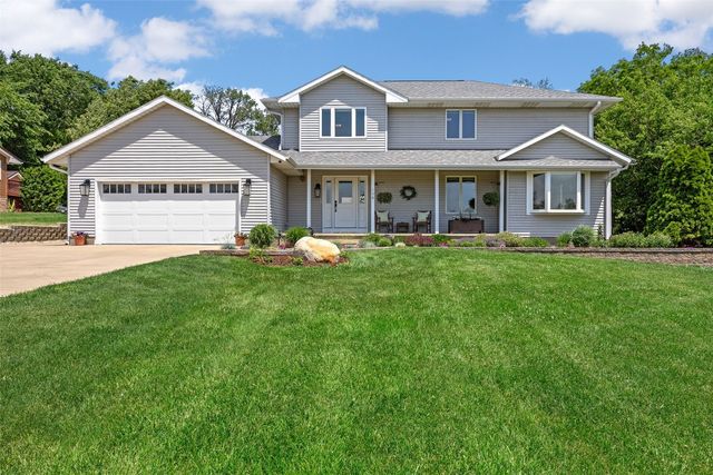 150 W Cemetery Rd, Fairfax, IA 52228