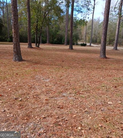 124 Redwood Drives, Folkston, GA 31537