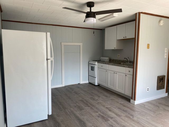 65 Giddings Street, Springfield, VT 05150