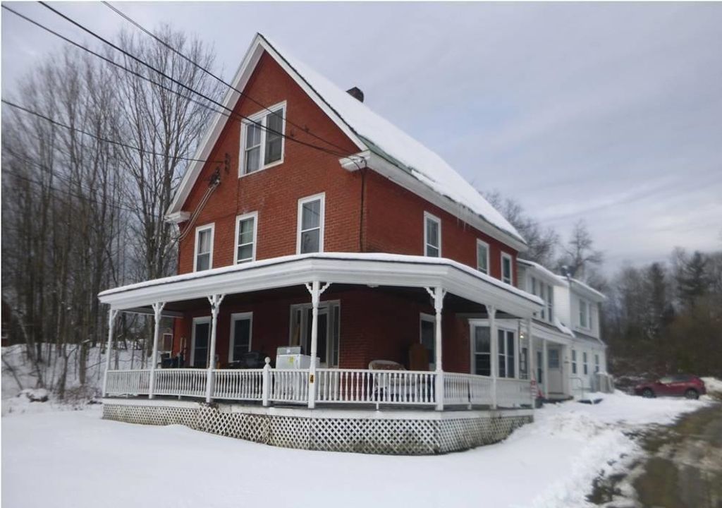 65 Giddings Street, Springfield, VT 05150