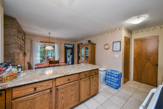 324 W Elm Street, Wheaton, IL 60189