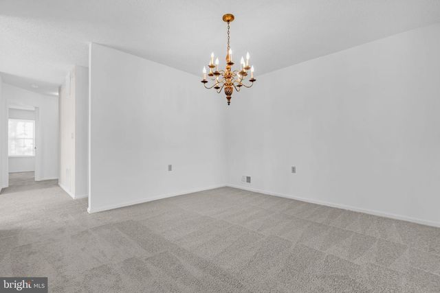 13 DOVE TREE CT, Barnegat, NJ 08005