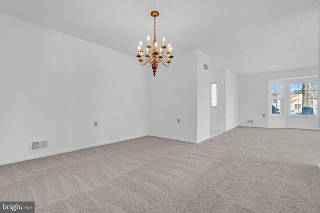 13 DOVE TREE CT, Barnegat, NJ 08005