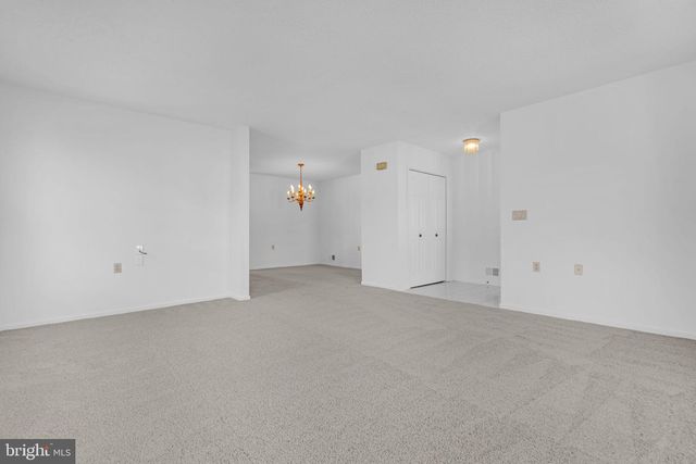 13 DOVE TREE CT, Barnegat, NJ 08005