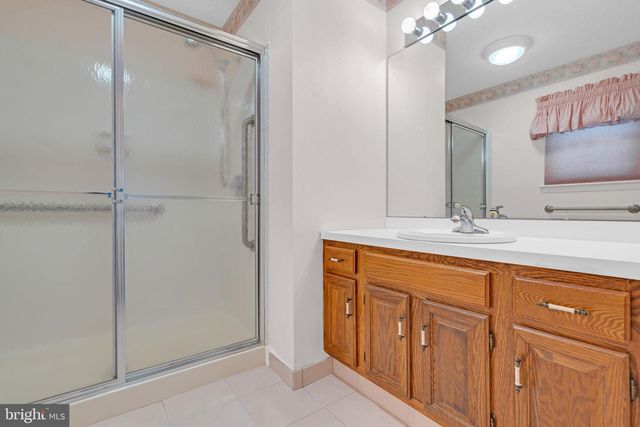 13 DOVE TREE CT, Barnegat, NJ 08005