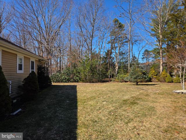 13 DOVE TREE CT, Barnegat, NJ 08005