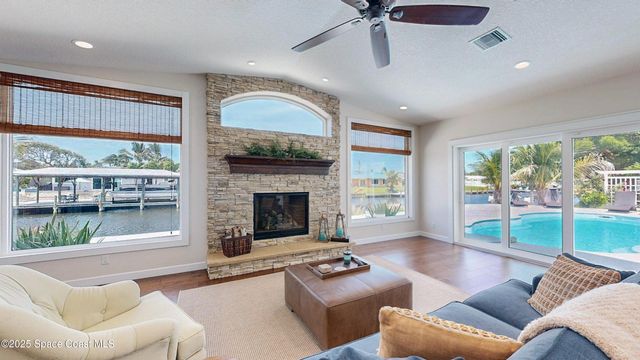 211 Jamaica Drive, Cocoa Beach, FL 32931