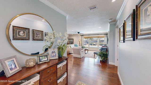 211 Jamaica Drive, Cocoa Beach, FL 32931