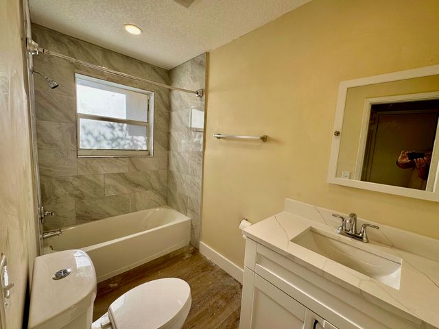 2131 NW 6th Street, Fort Lauderdale, FL 33311