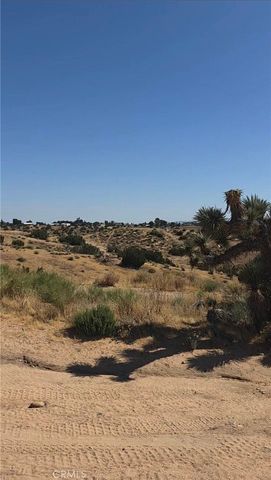 0 0, Hesperia, CA 92345