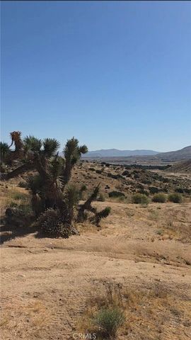 0 0, Hesperia, CA 92345
