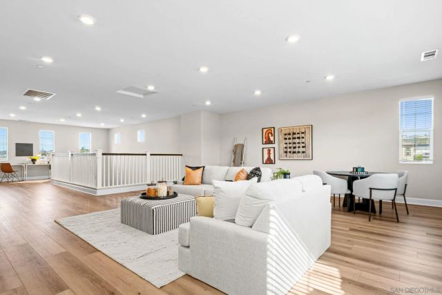 16931 Dorlyn Way, Poway, CA 92064