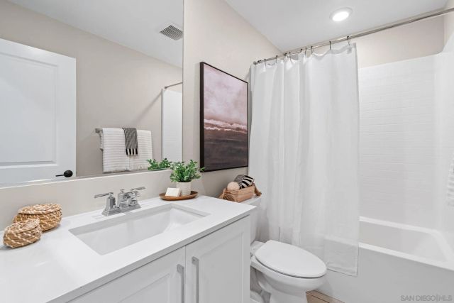 16931 Dorlyn Way, Poway, CA 92064