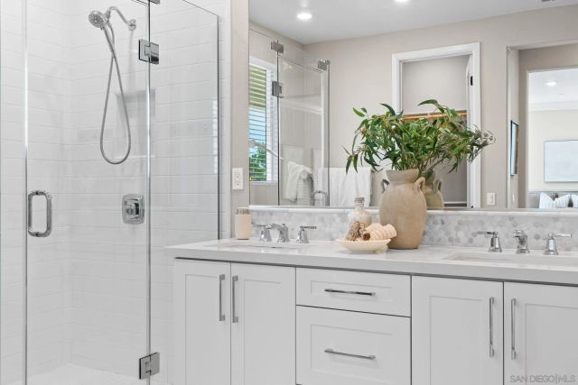 16931 Dorlyn Way, Poway, CA 92064