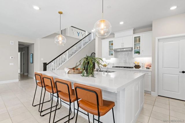 16931 Dorlyn Way, Poway, CA 92064