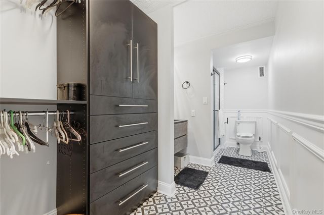 750 W Broadway 3P, Long Beach, NY 11561