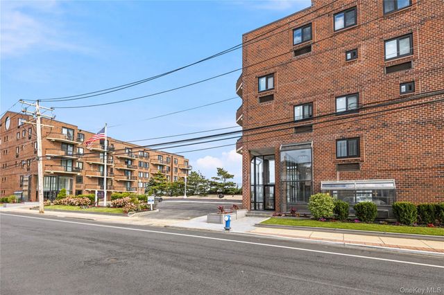 750 W Broadway 3P, Long Beach, NY 11561
