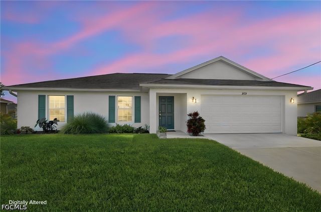2725 NW 19th PL, Cape Coral, FL 33993