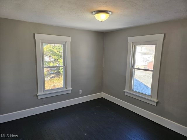 1411 Laiblin Place NE, Canton, OH 44705