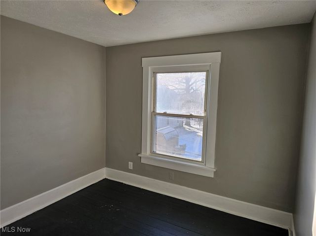 1411 Laiblin Place NE, Canton, OH 44705