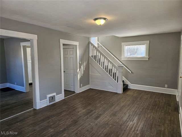 1411 Laiblin Place NE, Canton, OH 44705