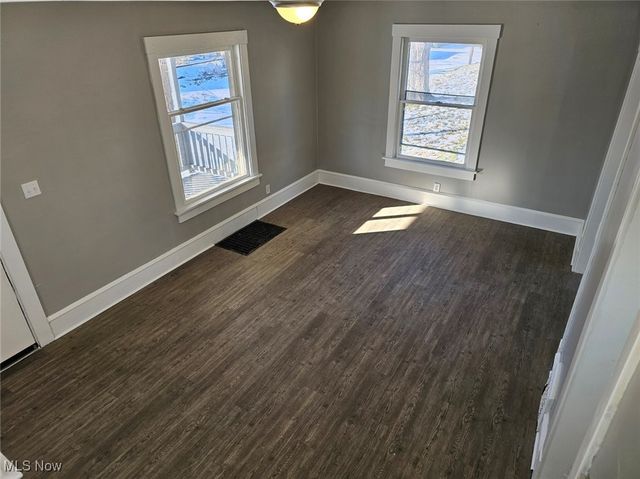 1411 Laiblin Place NE, Canton, OH 44705