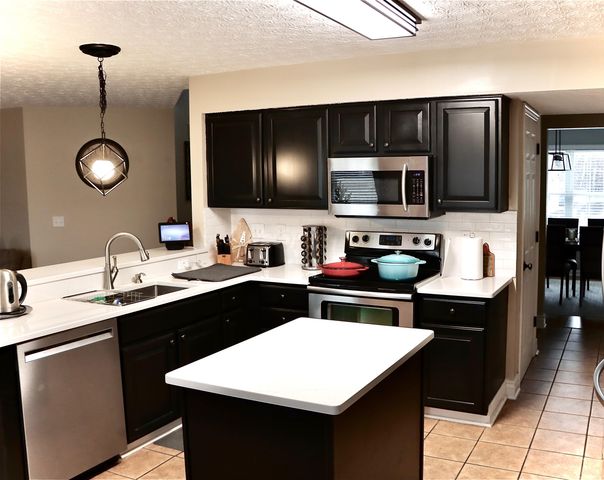 910 Wellsley Way, Plain City, OH 43064