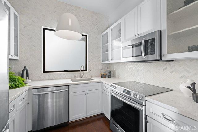 2425 Market Street 6, San Francisco, CA 94114