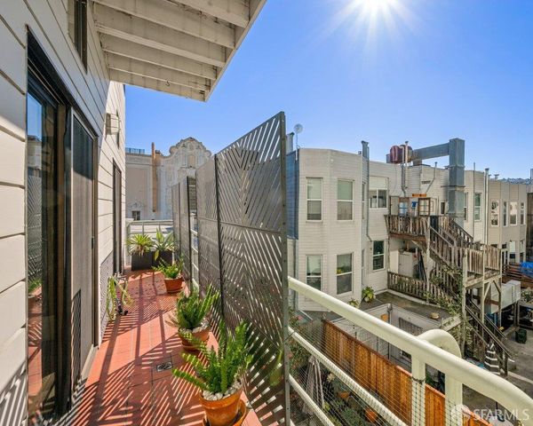 2425 Market Street 6, San Francisco, CA 94114