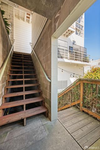 2425 Market Street 6, San Francisco, CA 94114