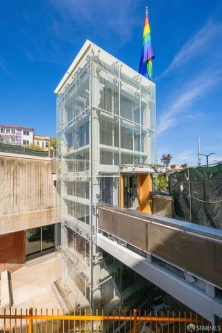 2425 Market Street 6, San Francisco, CA 94114