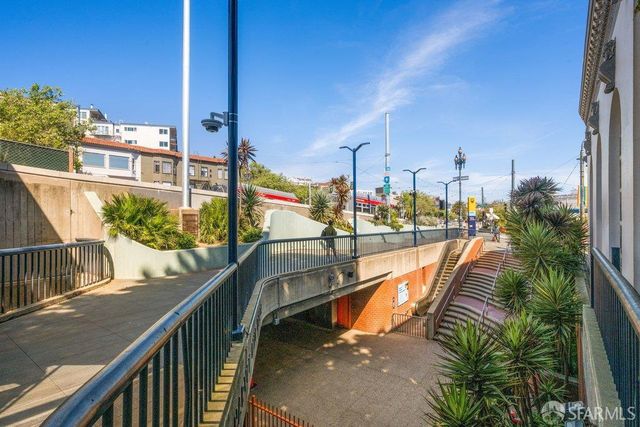 2425 Market Street 6, San Francisco, CA 94114