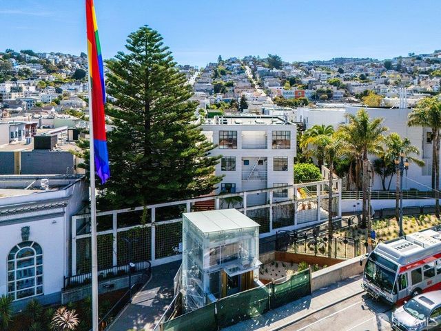 2425 Market Street 6, San Francisco, CA 94114