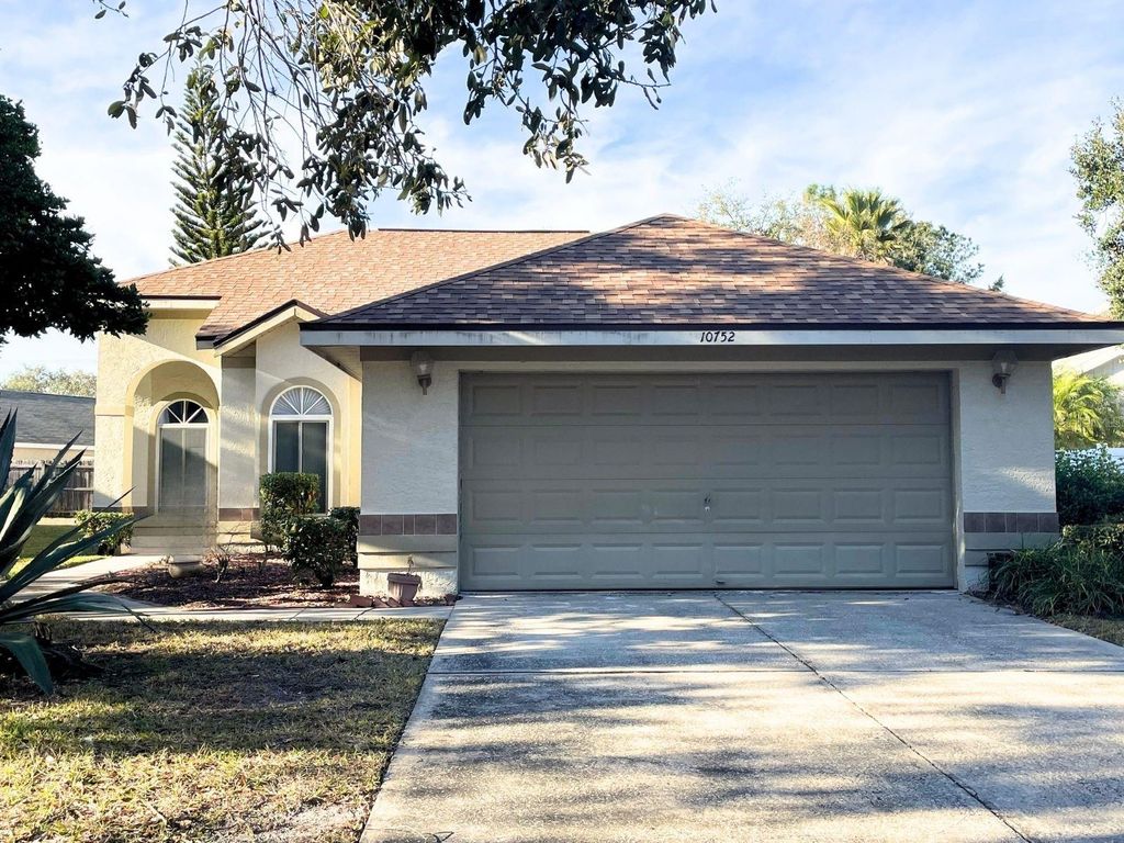 10752 SATINWOOD CIRCLE, Orlando, FL 32825