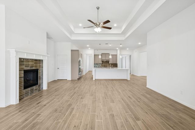 5017 Bluebell Way, Waller, TX 77484