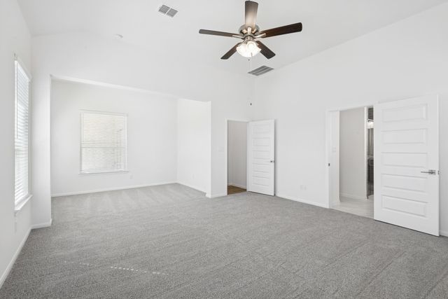 5017 Bluebell Way, Waller, TX 77484