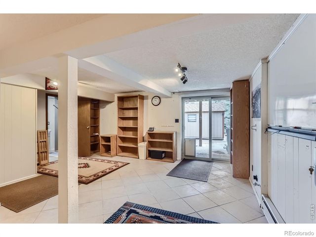 16450 Dakota Ridge Road, Longmont, CO 80503
