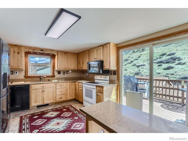 16450 Dakota Ridge Road, Longmont, CO 80503